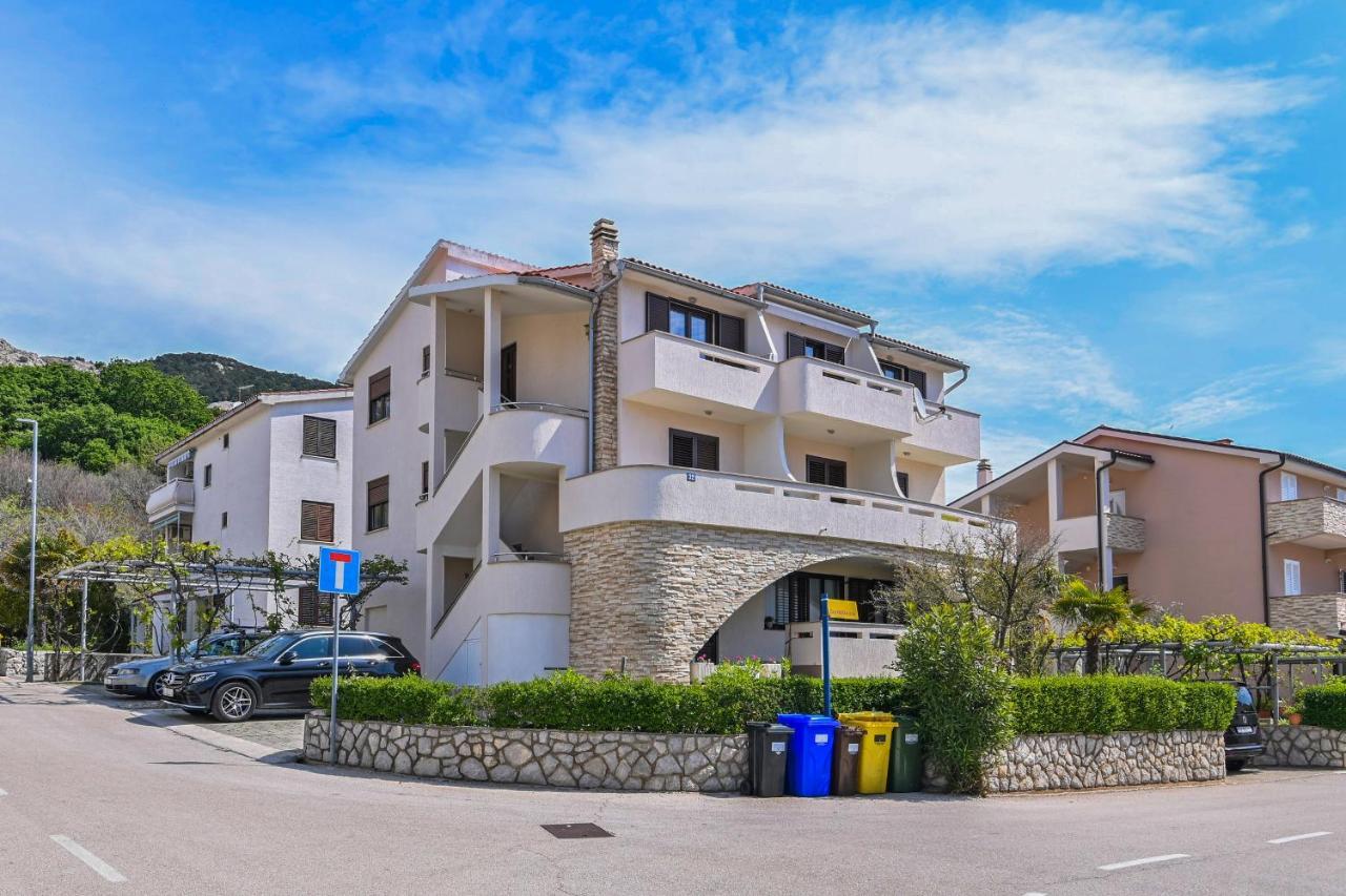 Apartments Andrea I Башка Экстерьер фото